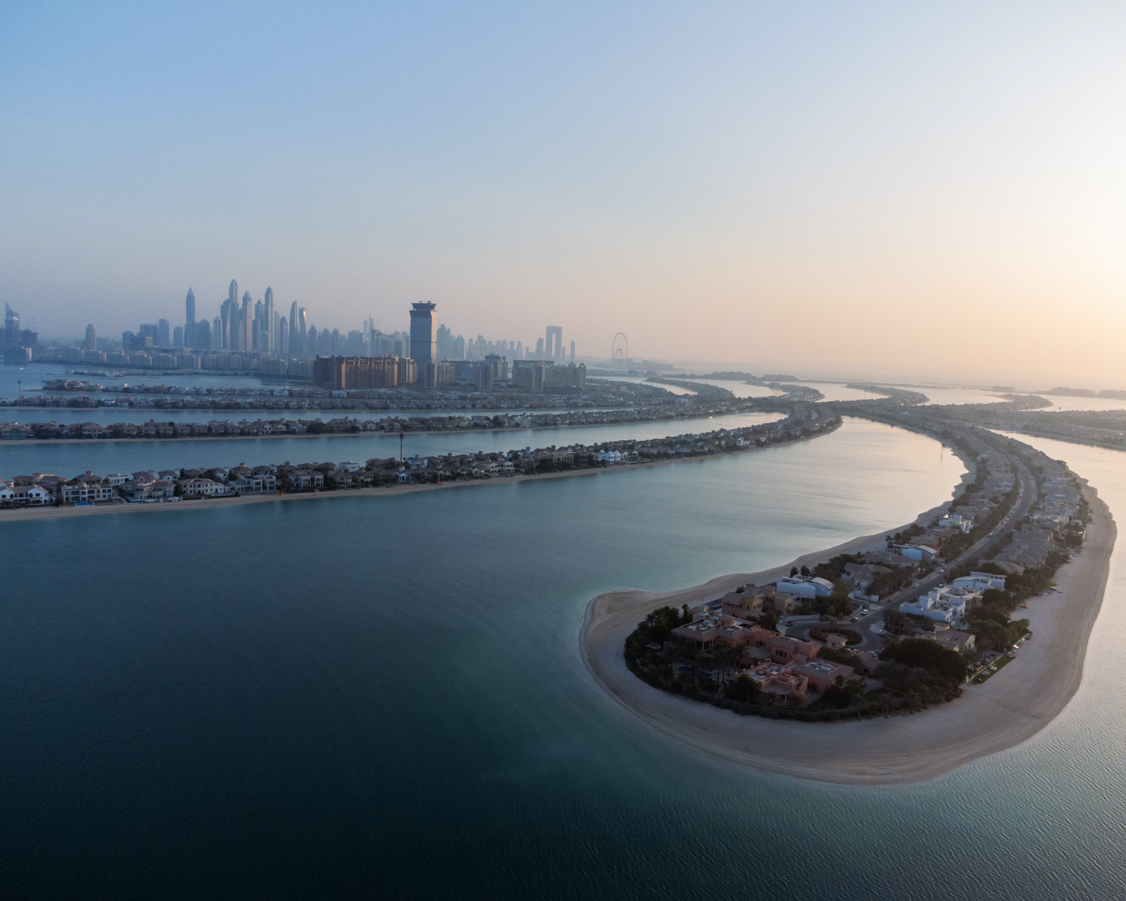 Things to Consider Before Purchasing a Luxury Home