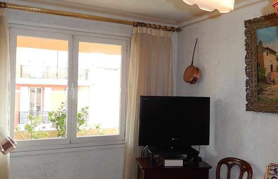 Sale viager<br/> 2 rooms 49 m² 6